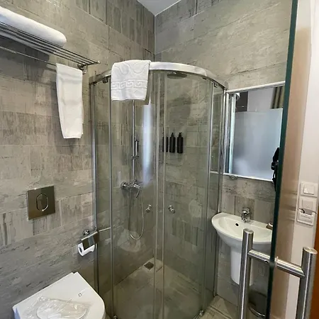 Misafir Suites 8 Istanbul Exterior photo